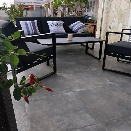 Sundowner Villa