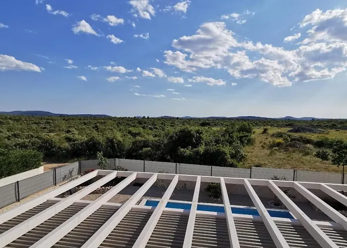 Sundowner שיבניק