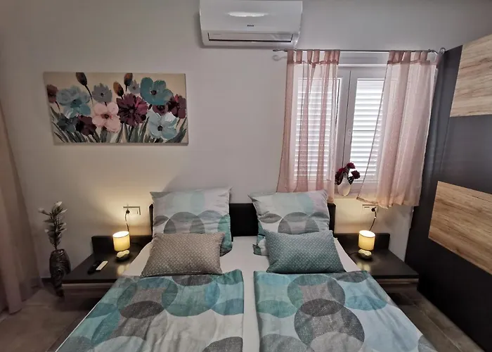 Sundowner Вилла Шибеник