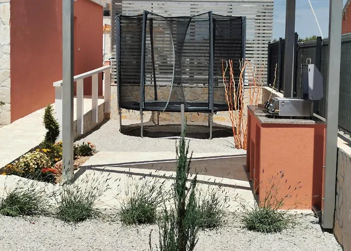 Sundowner Вилла Шибеник